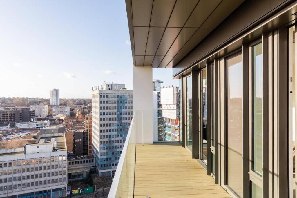 Luxury River Side Penthouse Londyn Zewnętrze zdjęcie