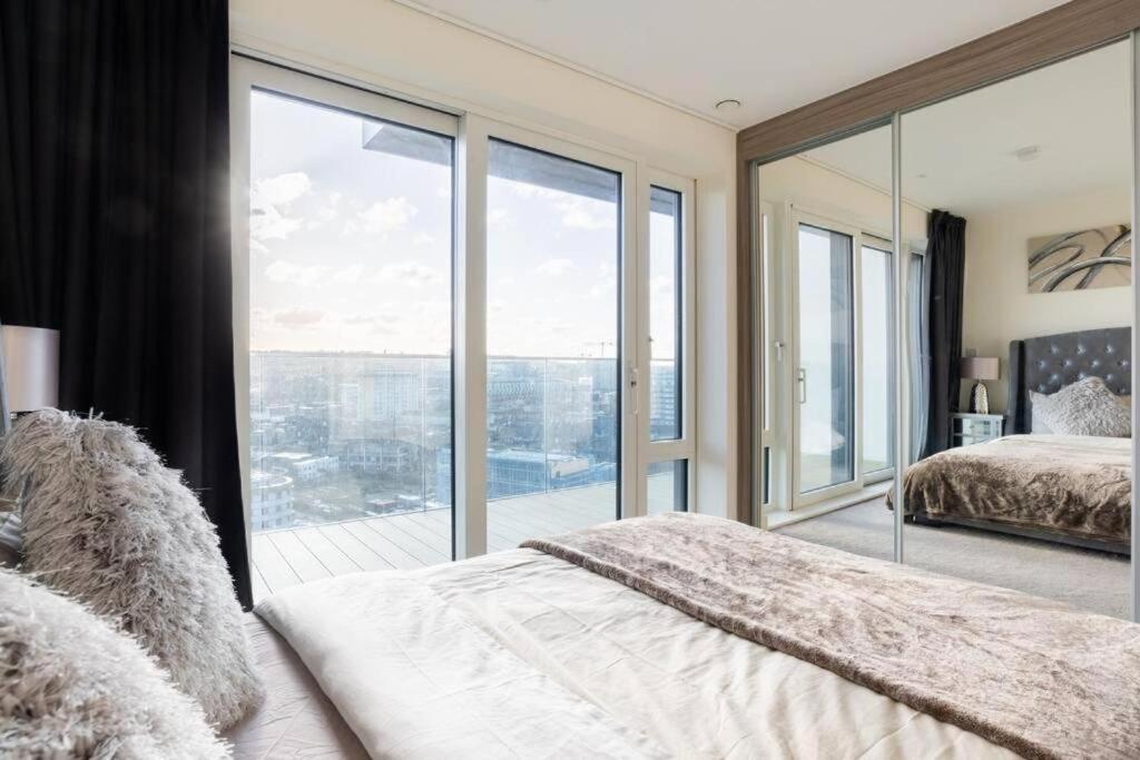 Luxury River Side Penthouse Londyn Zewnętrze zdjęcie